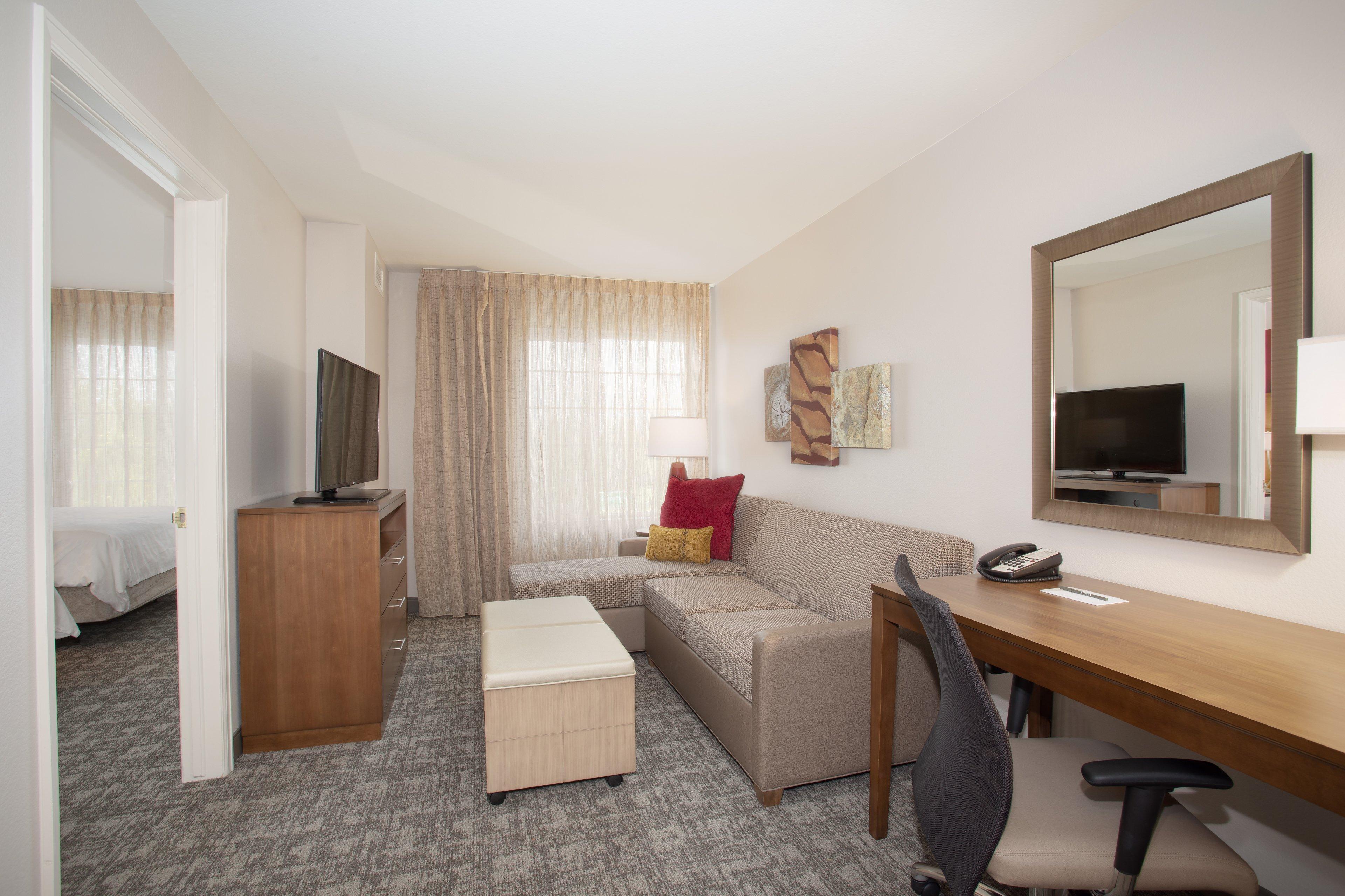 Staybridge Suites Denver International Airport, An Ihg Hotel Екстер'єр фото